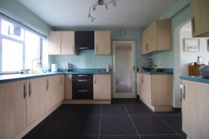 Photo 16- click for photo gallery